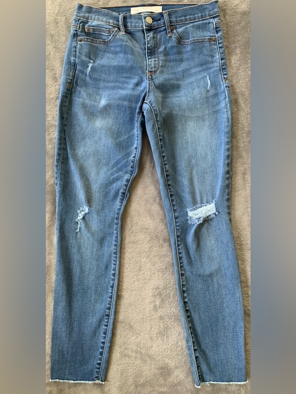 GAP True Skinny Ankle Jean. Blue Distressed Women's Skinny Jeans
